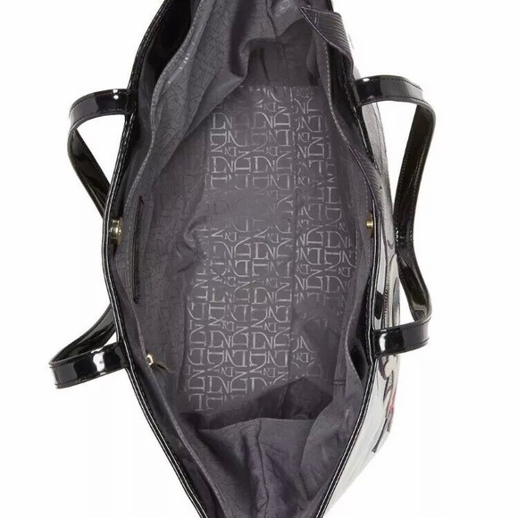 NWT DISNEY x DANIELLE NICOLE MALEFICENT TOTE BAG Purse Carryall Sleeping Beauty - Picture 8 of 16